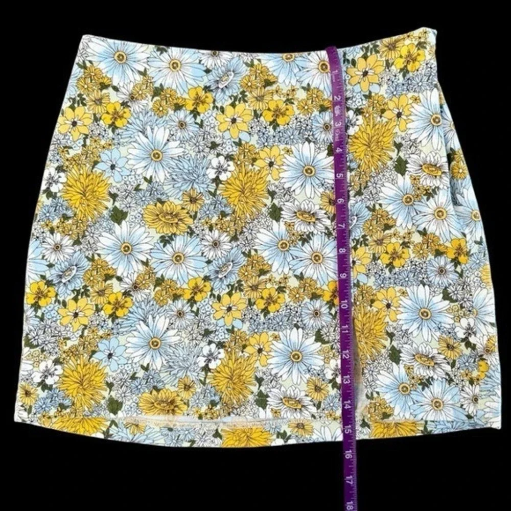 Cottagecore Linen blend Floral Mini Skirt yellow Sz Small Petite soft girl indie